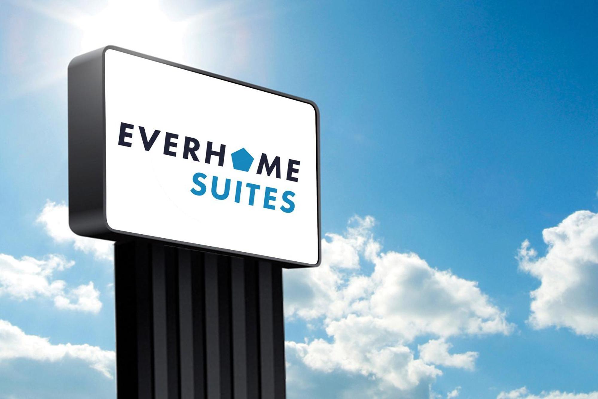 Everhome Suites Glendale Sports Entertainment District Exterior photo